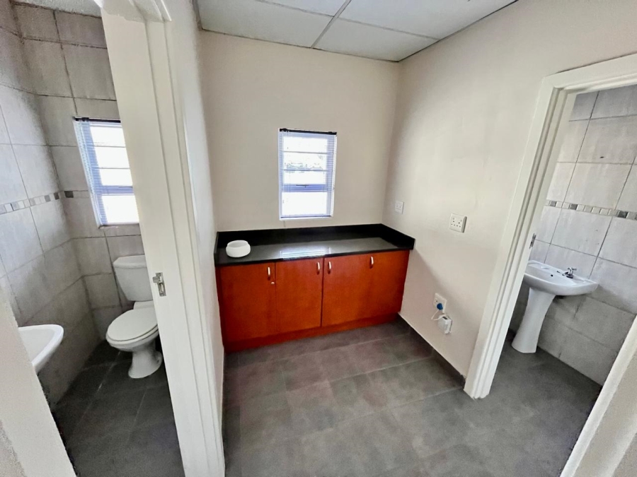 To Let commercial Property for Rent in Berea Eastern Cape